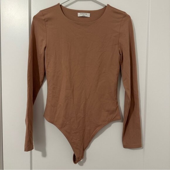 Aritzia Babaton Camel Long Sleeve Bodysuit Size Medium Women’s - Picture 1 of 8